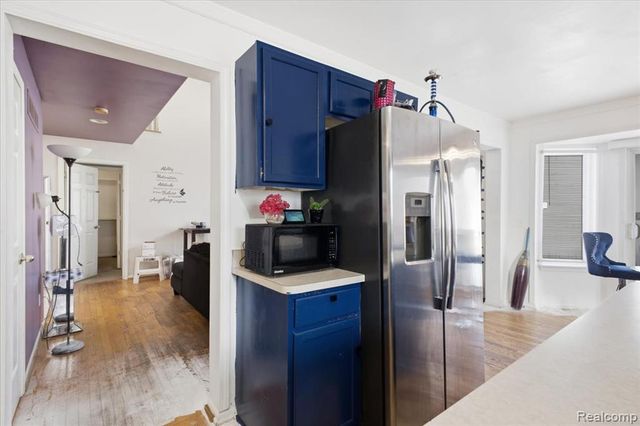 2803 Reflection Avenue, Waterford, MI 48328