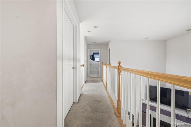 2803 Reflection Avenue, Waterford, MI 48328