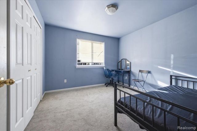 2803 Reflection Avenue, Waterford, MI 48328