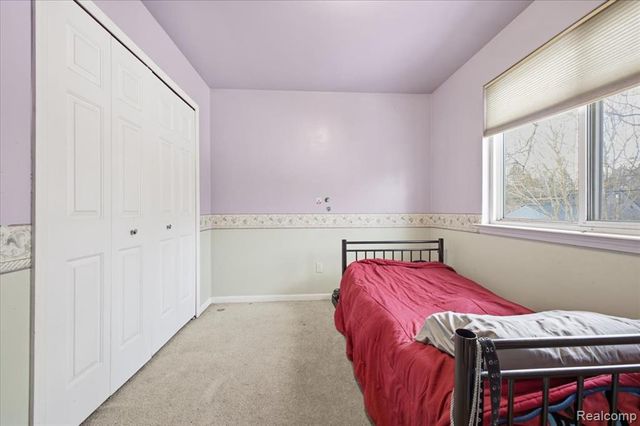 2803 Reflection Avenue, Waterford, MI 48328