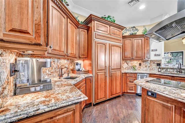 920 Santa Ynez Avenue, Henderson, NV 89002