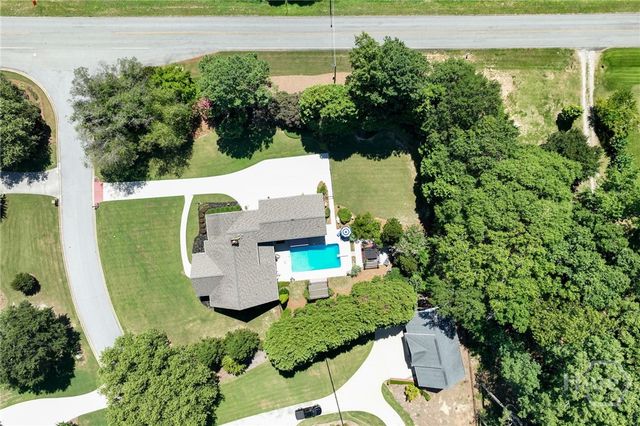 1885 Silver Oak Drive, Bethlehem, GA 30620