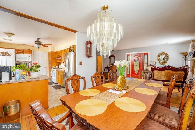 6529 DELILAH RD, Egg Harbor Twp, NJ 08234