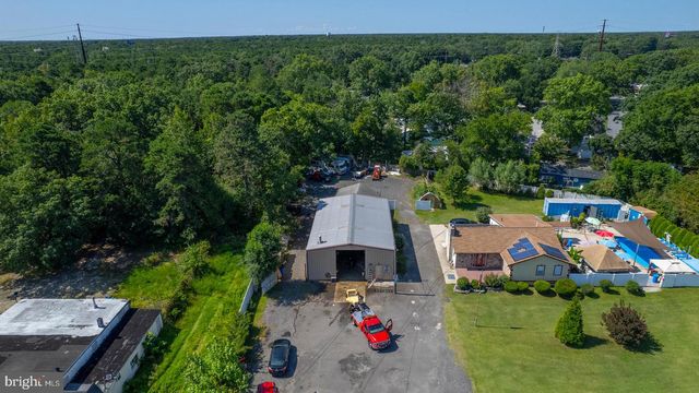 6529 DELILAH RD, Egg Harbor Twp, NJ 08234