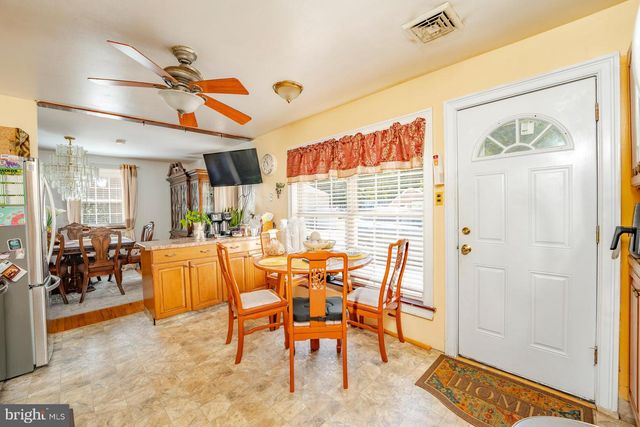 6529 DELILAH RD, Egg Harbor Twp, NJ 08234