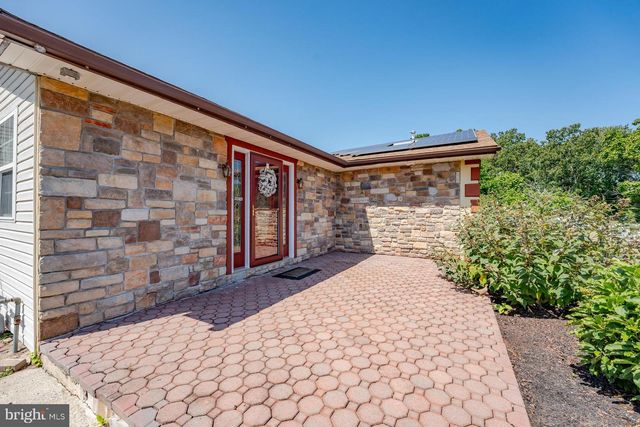 6529 DELILAH RD, Egg Harbor Twp, NJ 08234