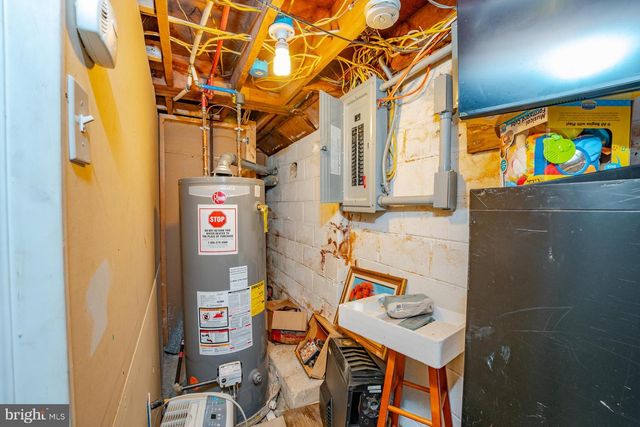 6529 DELILAH RD, Egg Harbor Twp, NJ 08234