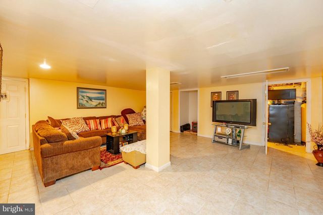 6529 DELILAH RD, Egg Harbor Twp, NJ 08234