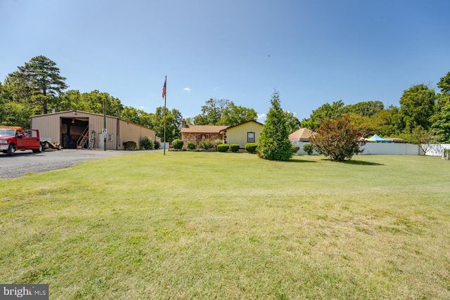 6529 DELILAH RD, Egg Harbor Twp, NJ 08234