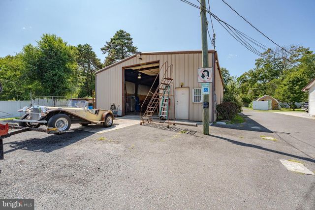 6529 DELILAH RD, Egg Harbor Twp, NJ 08234