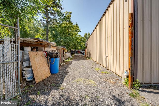 6529 DELILAH RD, Egg Harbor Twp, NJ 08234