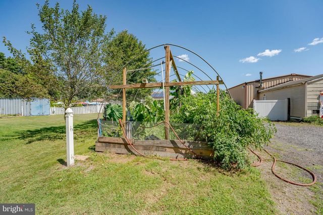 6529 DELILAH RD, Egg Harbor Twp, NJ 08234