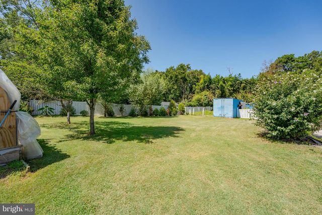 6529 DELILAH RD, Egg Harbor Twp, NJ 08234