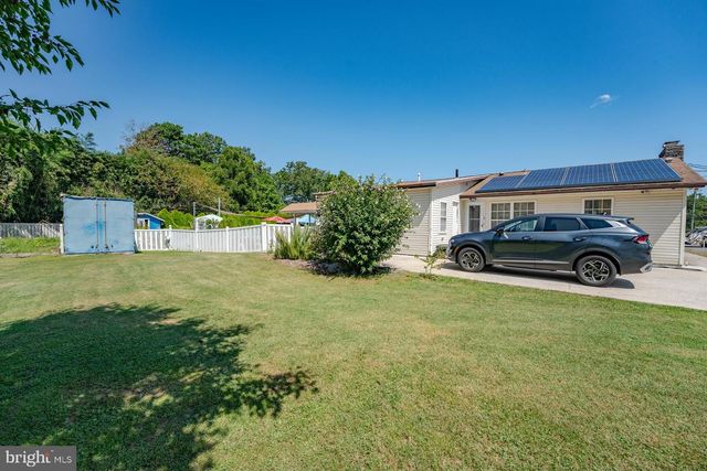 6529 DELILAH RD, Egg Harbor Twp, NJ 08234