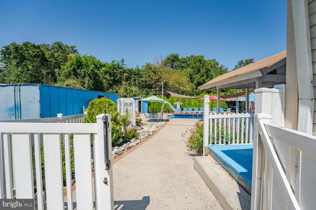 6529 DELILAH RD, Egg Harbor Twp, NJ 08234