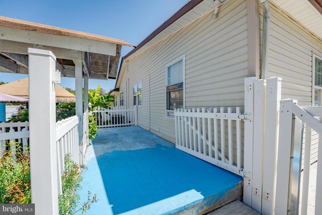 6529 DELILAH RD, Egg Harbor Twp, NJ 08234