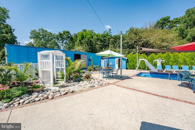 6529 DELILAH RD, Egg Harbor Twp, NJ 08234