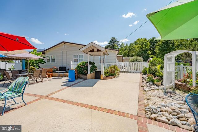 6529 DELILAH RD, Egg Harbor Twp, NJ 08234