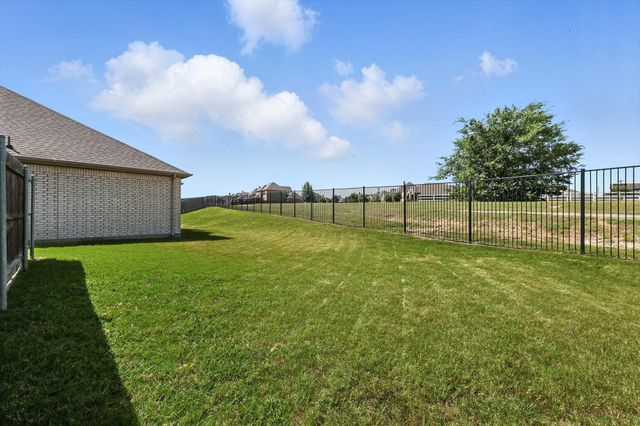 202 Double Creek Drive, Midlothian, TX 76065