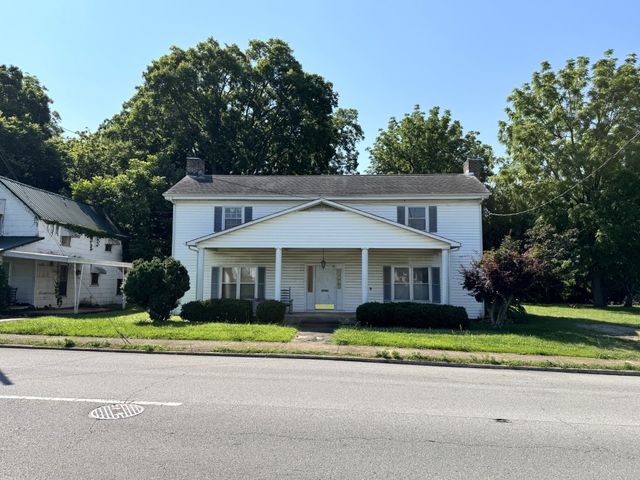 317 1st Ave, SW, Winchester, TN 37398