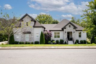 967 Nashs Nook, Columbia, TN 38401