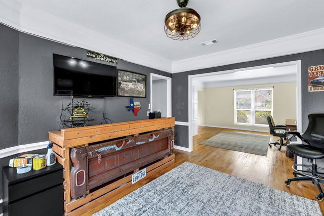 720 Bridget Way, Hurst, TX 76054