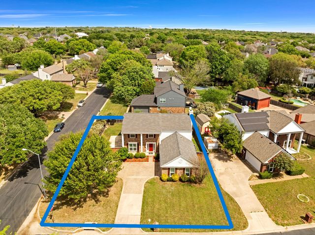 720 Bridget Way, Hurst, TX 76054