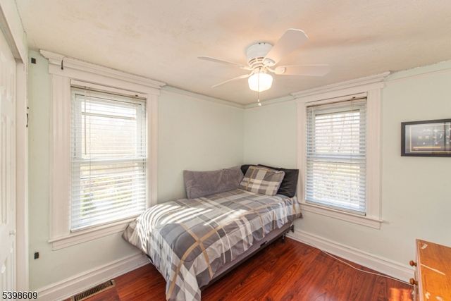 16 Hope Rd, Parsippany-troy Hills Twp., NJ 07878