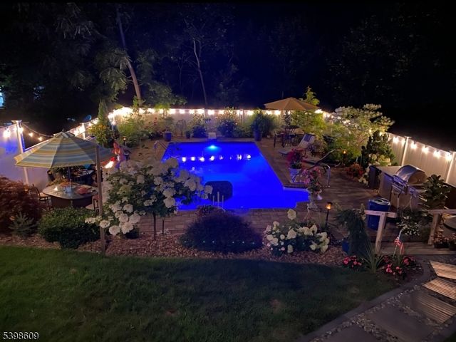 16 Hope Rd, Parsippany-troy Hills Twp., NJ 07878