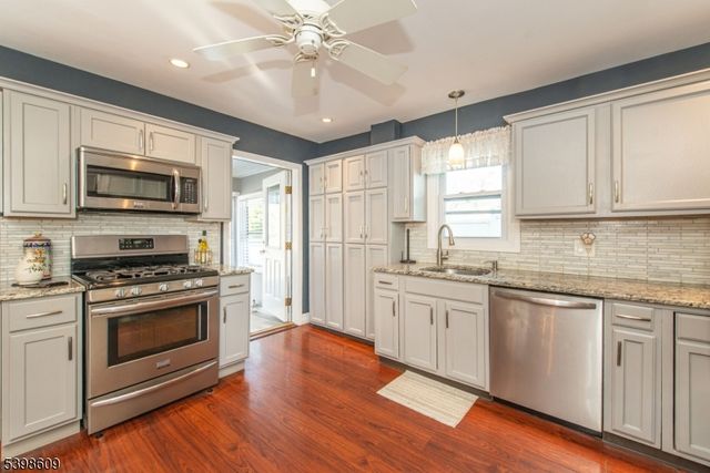 16 Hope Rd, Parsippany-troy Hills Twp., NJ 07878