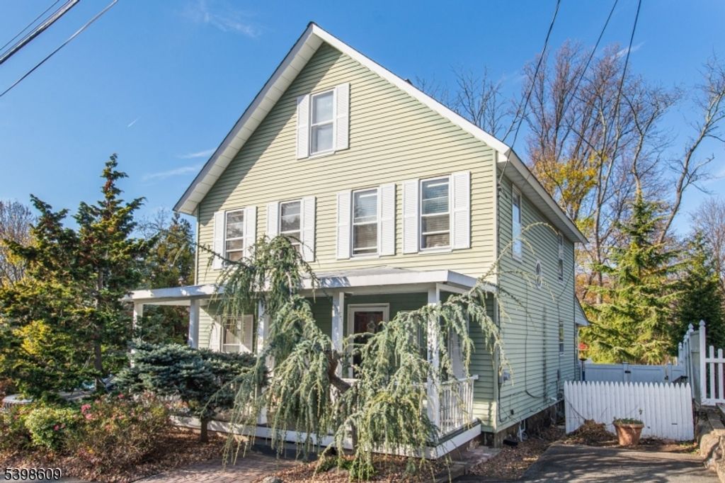 16 Hope Rd, Parsippany-troy Hills Twp., NJ 07878