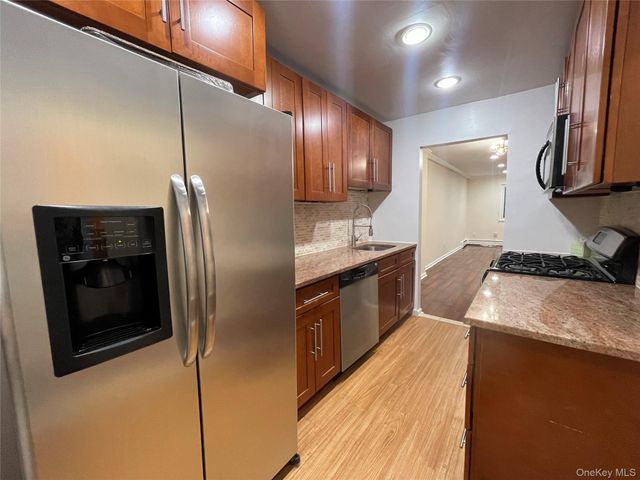 150 Glenwood Avenue H3, Yonkers, NY 10703