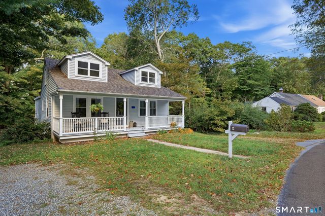 32 Sunset Terrace, Essex, CT 06426