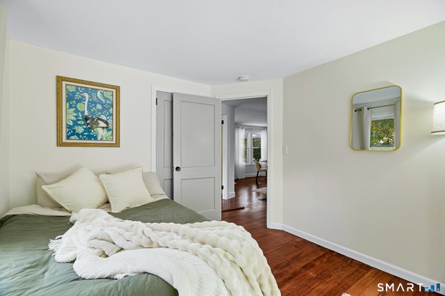 32 Sunset Terrace, Essex, CT 06426
