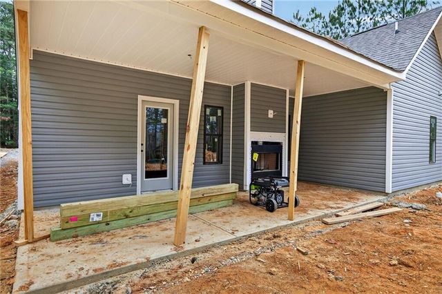 57 Oak Grove Road, Taylorsville, GA 30178