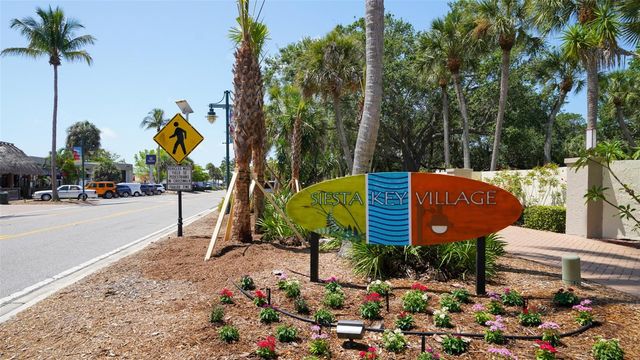 5641 MIDNIGHT PASS ROAD 902, Sarasota, FL 34242