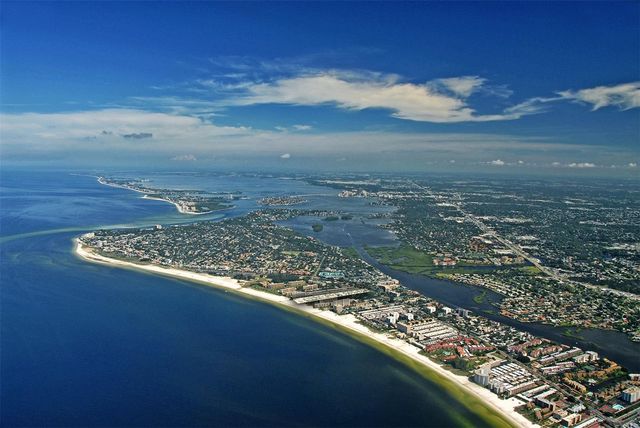 5641 MIDNIGHT PASS ROAD 902, Sarasota, FL 34242