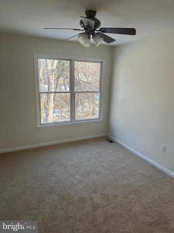 278 ELM CT, North Wales, PA 19454