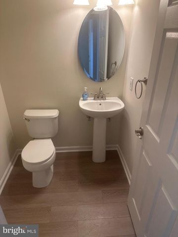 278 ELM CT, North Wales, PA 19454