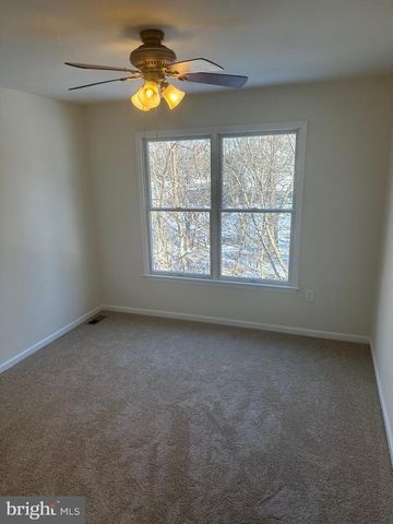 278 ELM CT, North Wales, PA 19454