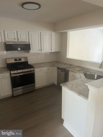 278 ELM CT, North Wales, PA 19454