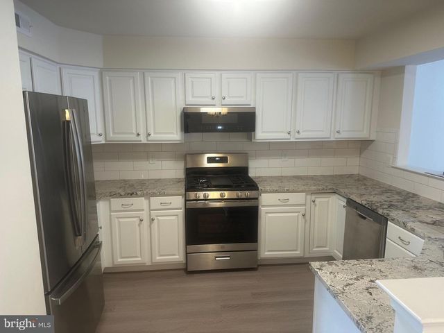 278 ELM CT, North Wales, PA 19454