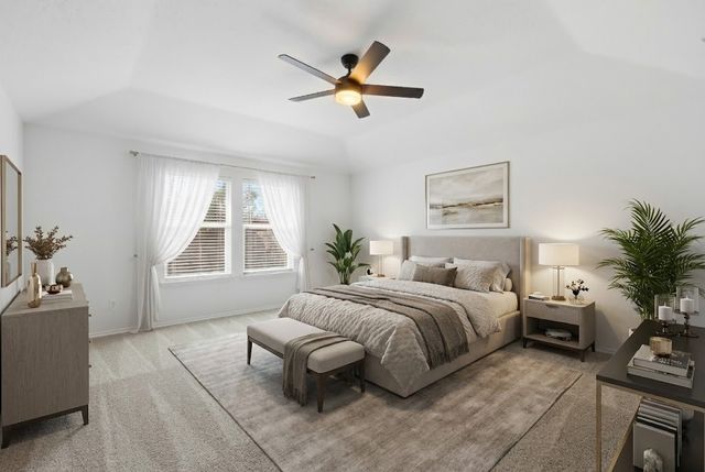 215 Willow Creek Lane, Terrell, TX 75160