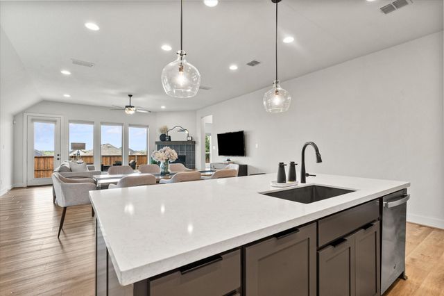 121 Tierra Blanca Lane, Rhome, TX 76078