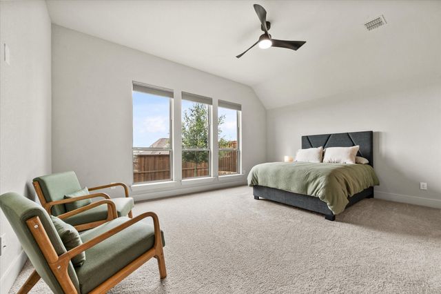 121 Tierra Blanca Lane, Rhome, TX 76078