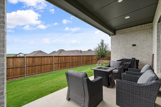 121 Tierra Blanca Lane, Rhome, TX 76078