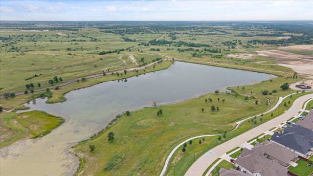 121 Tierra Blanca Lane, Rhome, TX 76078