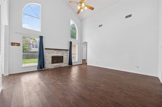 10406 Comanche Springs Court, Houston, TX 77095