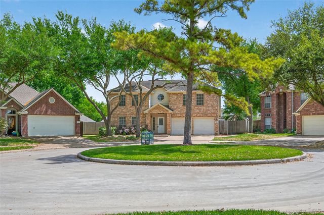 10406 Comanche Springs Court, Houston, TX 77095