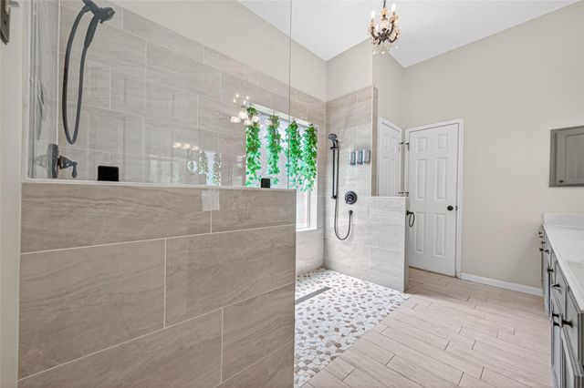 10406 Comanche Springs Court, Houston, TX 77095